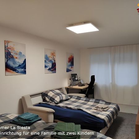 Gaestezimmer La Siesta Ötisheim Exterior foto